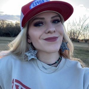 Meet your Posher, Savannah